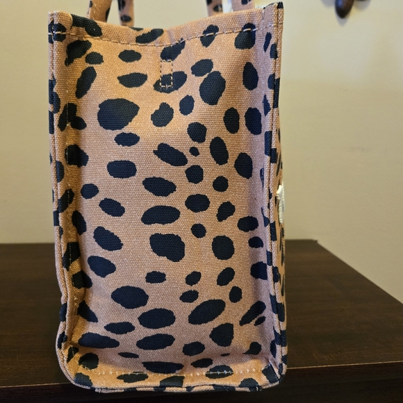 Marc Jacobs The Tote Medium Cheetah - Picture 4 of 14